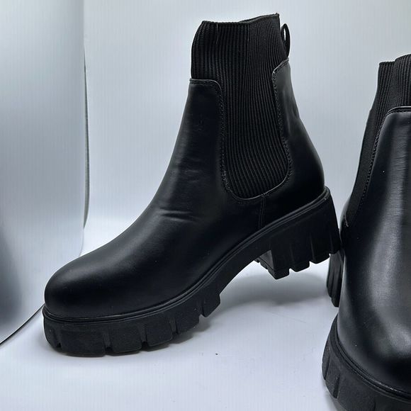 CUSHIONAIRE Women's Sparks slip on chelsea boot +Memory Foam 9 WIDE BLACK - Picture 7 of 7